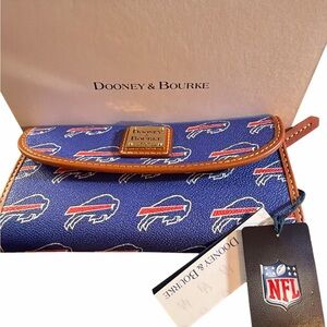 NIB/NWT DOONEY & Bourke Blue and Red NFL Wallet